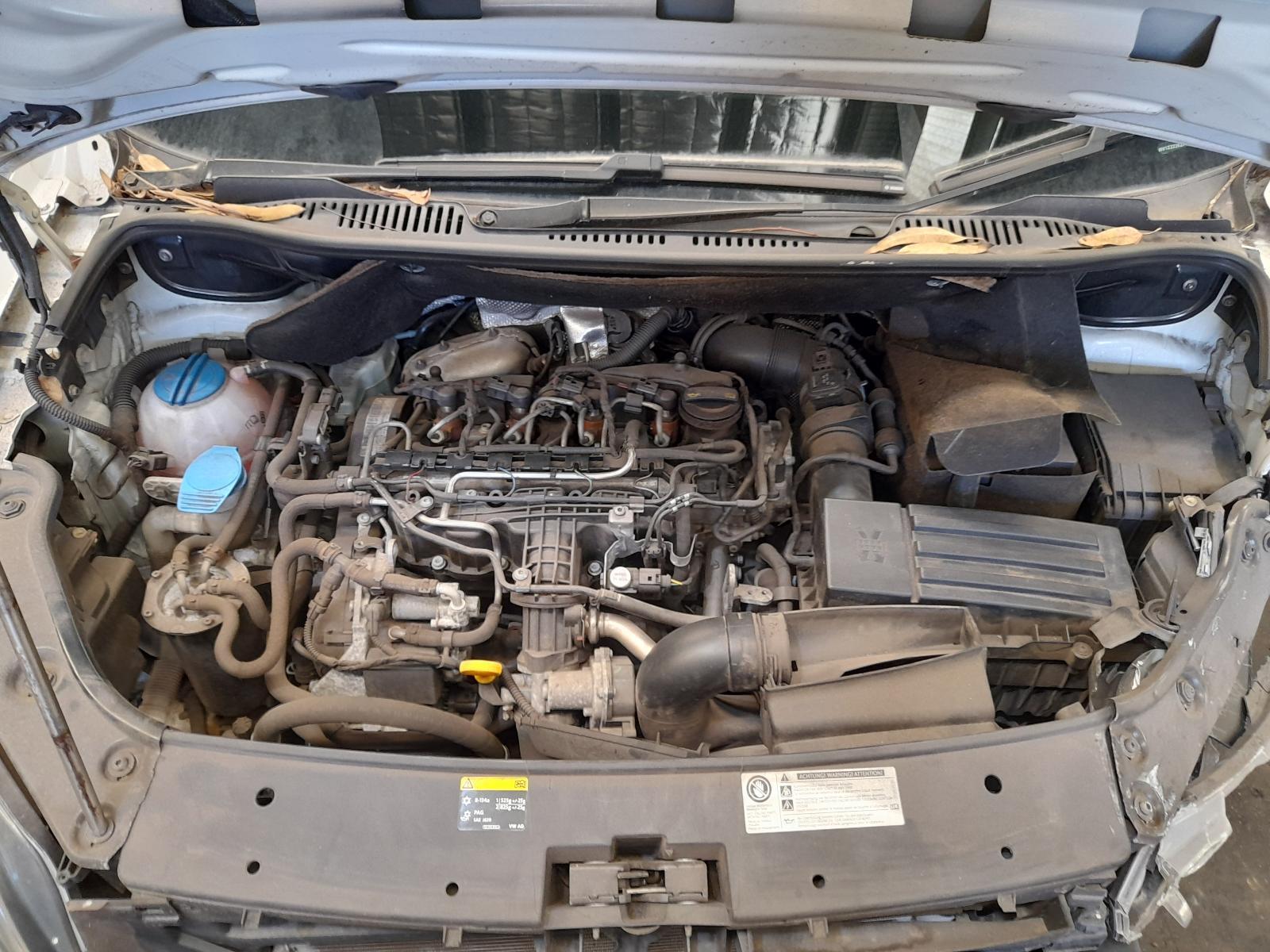 View Auto part Engine Volkswagen Caddy 2014