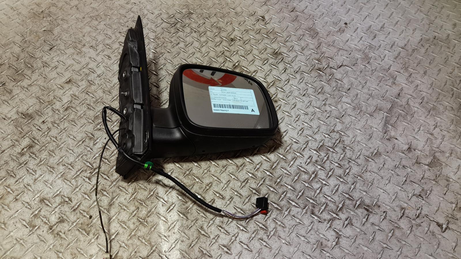 View Auto part Right Door Mirror Volkswagen Caddy 2014