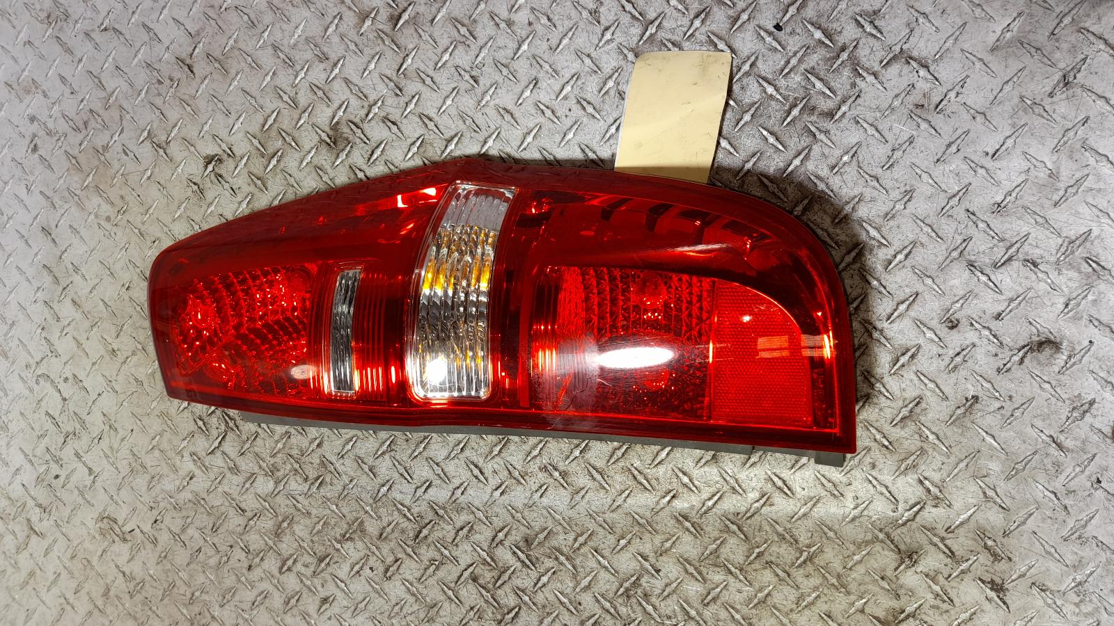 View Auto part Right Taillight Hyundai Iload/imax 2019