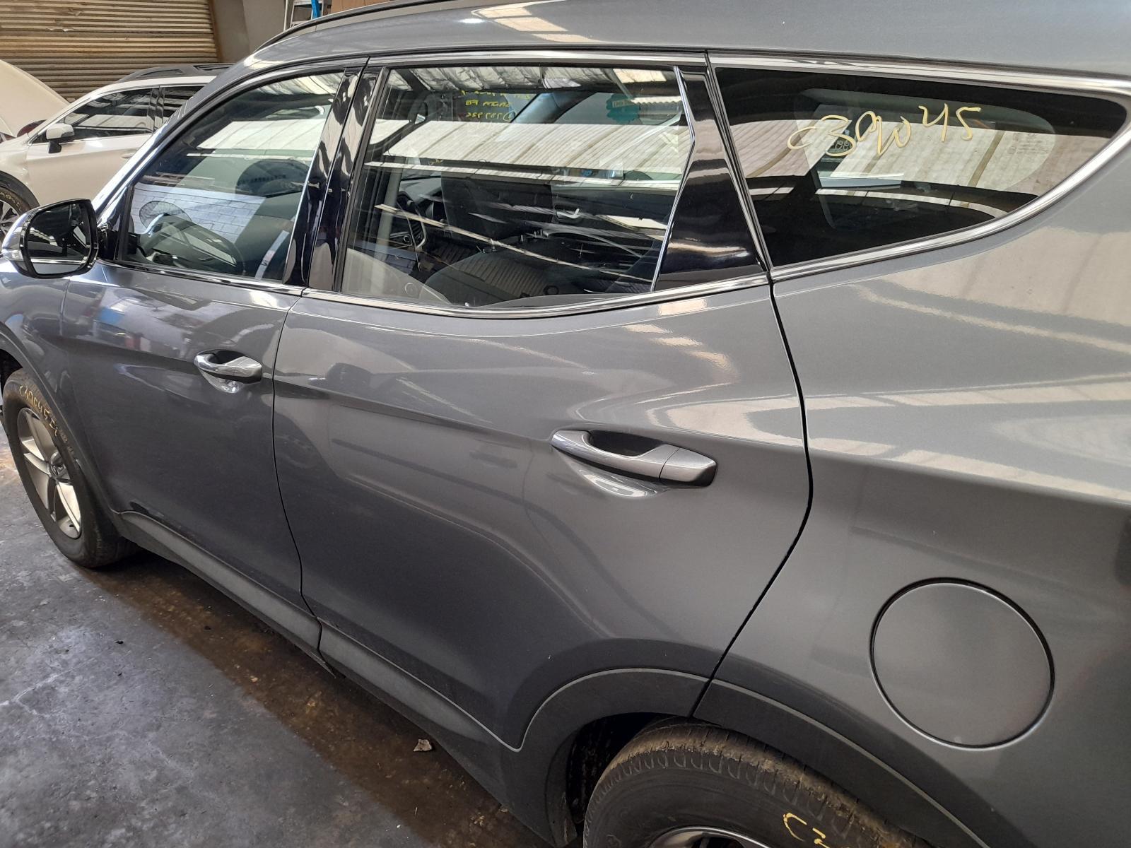 View Auto part Left Rear Door Window Hyundai Santa Fe 2017