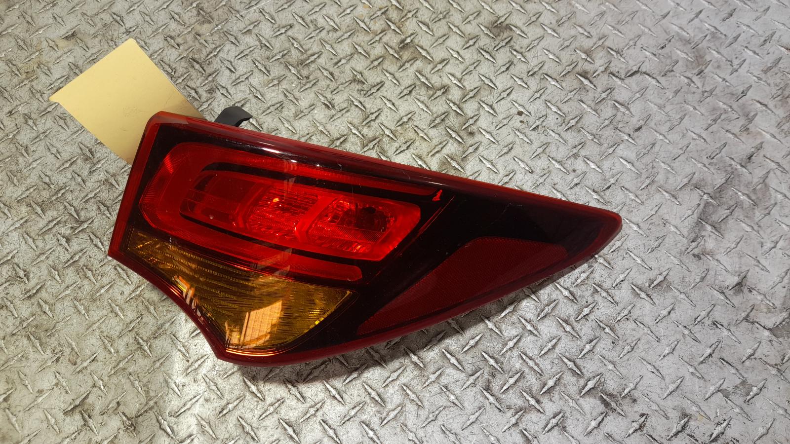 View Auto part Right Taillight Hyundai Santa Fe 2017
