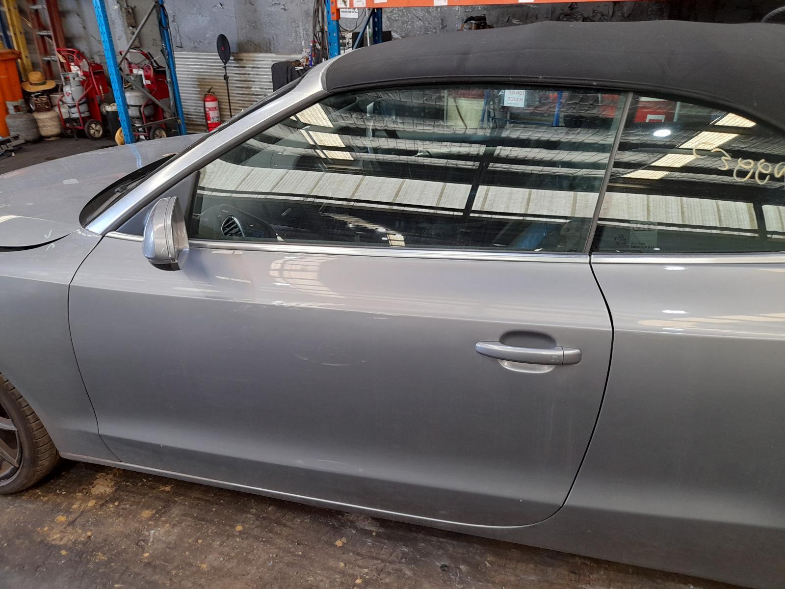 View Auto part Left Front Door Audi A5 2010