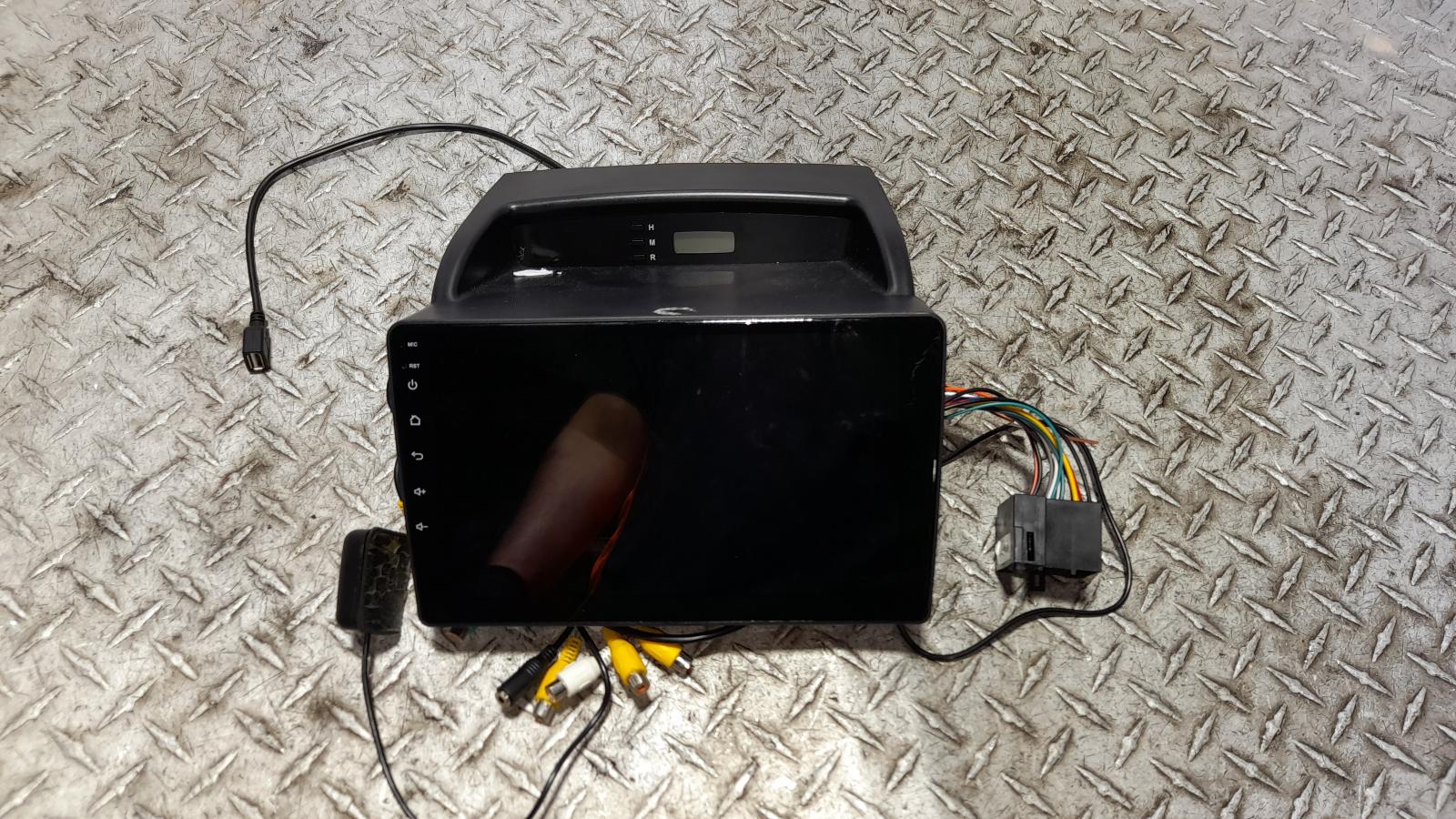 View Auto part Radio/Cd/Dvd/Sat/Tv Kia Carnival/grand Carnival 2011