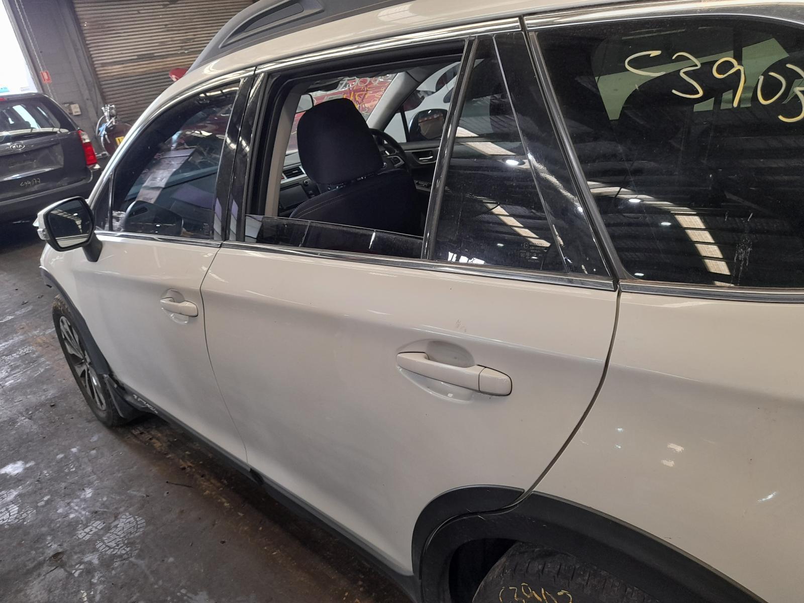 View Auto part Left Rear Wnd Reg/Motor Subaru Outback 2015