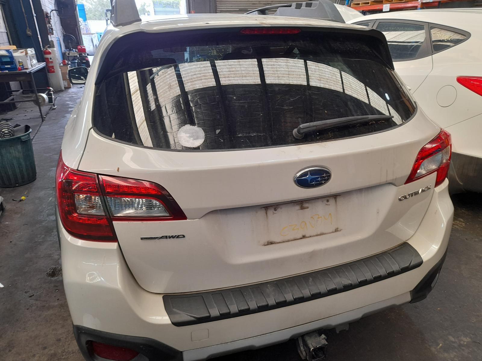 View Auto part Bootlid/Tailgate Subaru Outback 2015