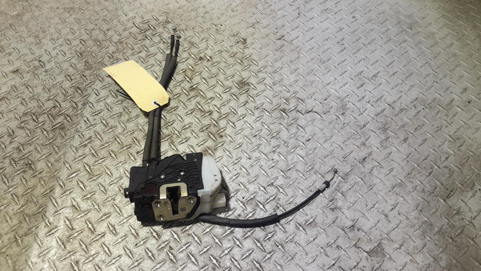 View Auto part Door/Boot/Gate Lock Hyundai Ix35 2013