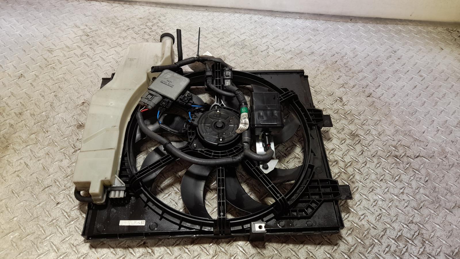 View Auto part Fan Nissan Pulsar 2015