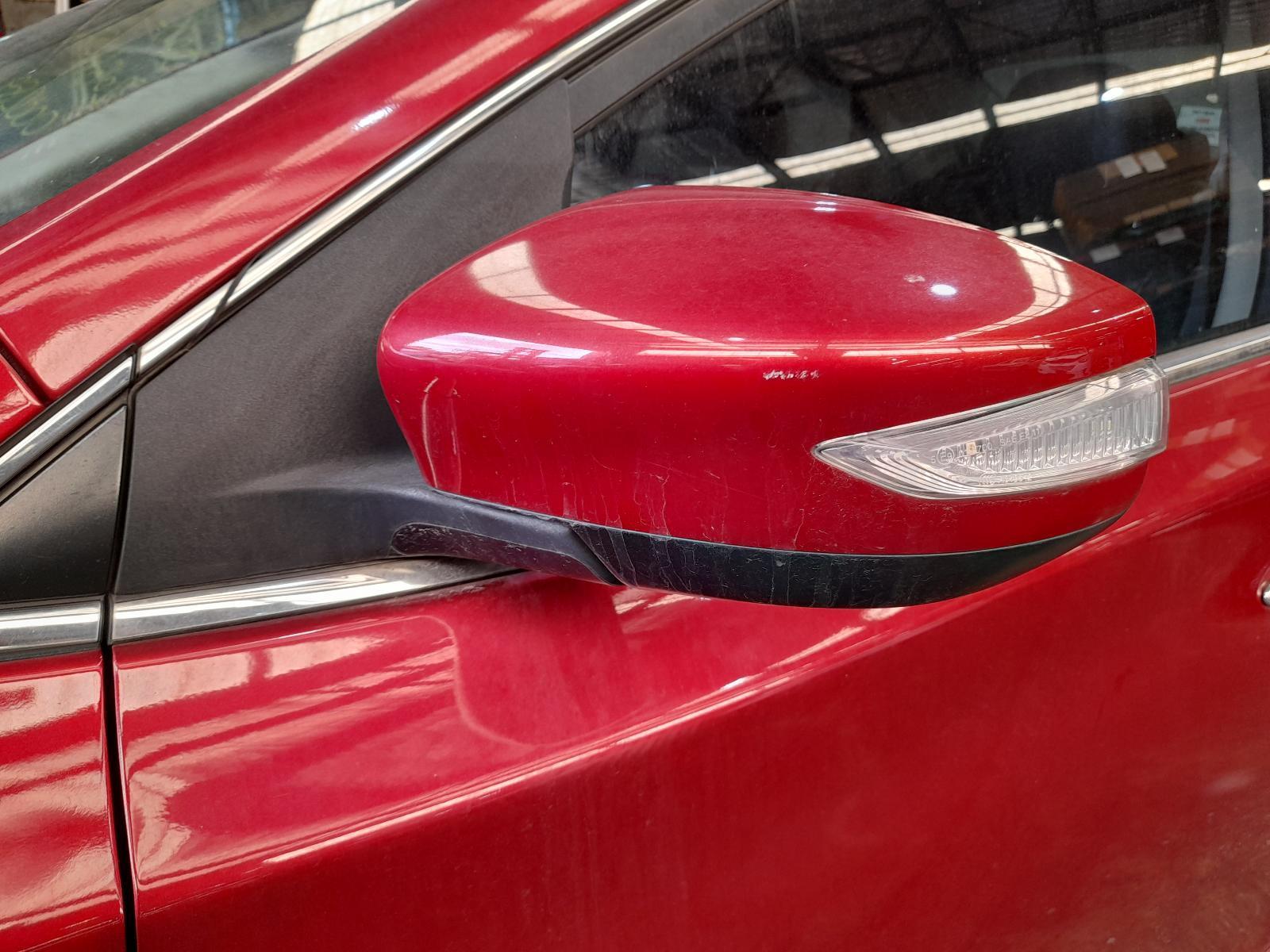View Auto part Left Door Mirror Nissan Pulsar 2015