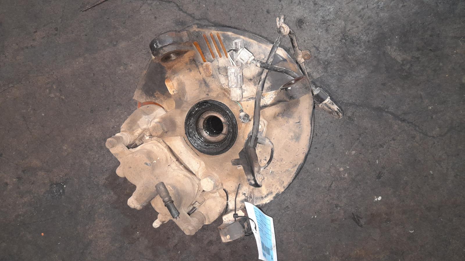 View Auto part Right Front Hub Assembly Isuzu Dmax 2018