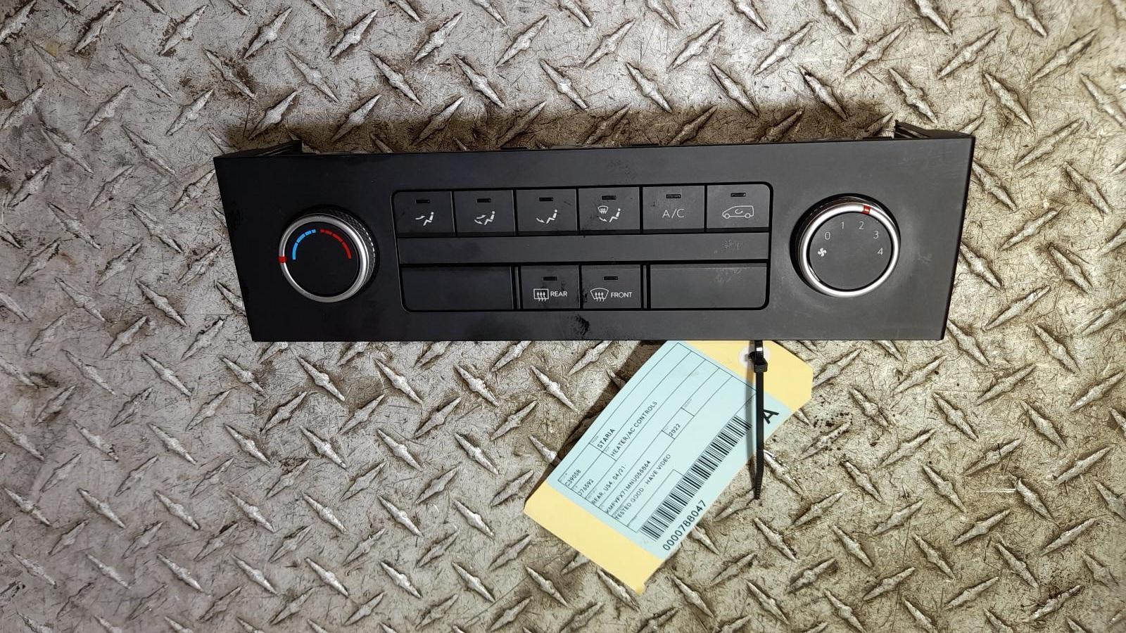 View Auto part Heater/Ac Controls Hyundai Staria 2022