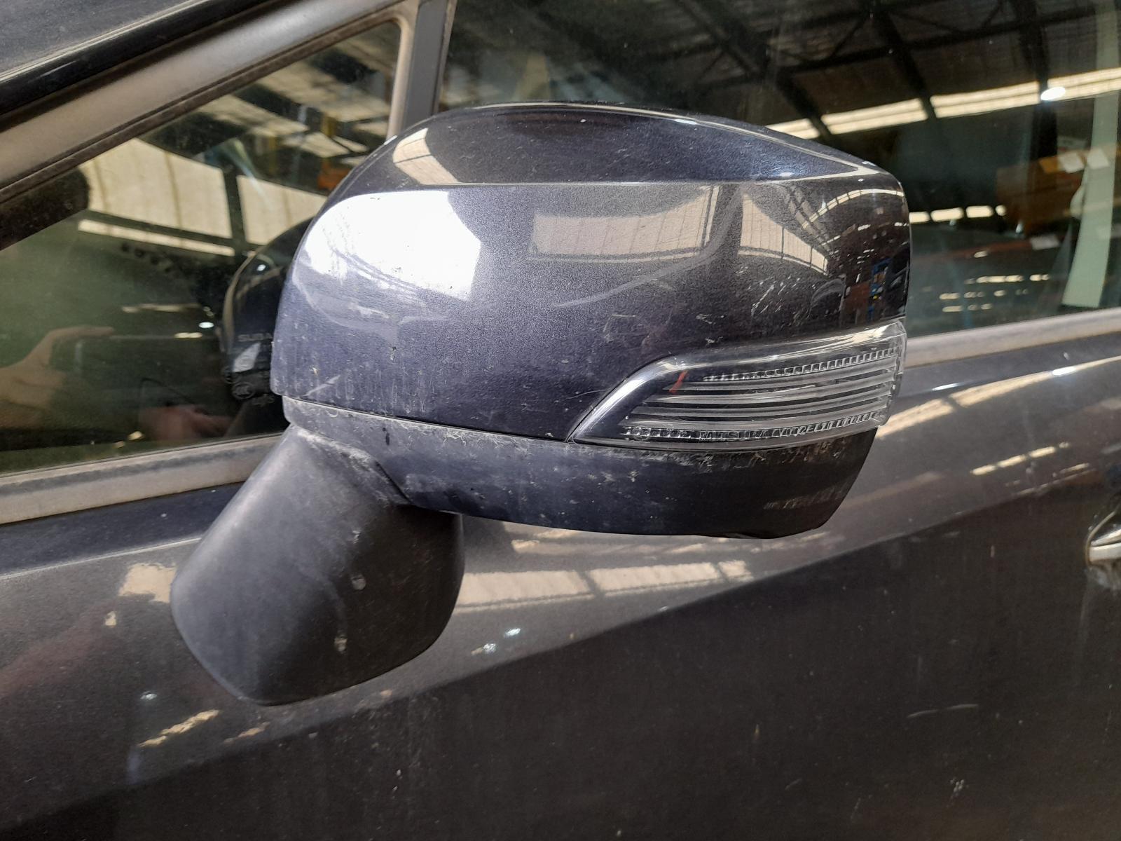 View Auto part Left Door Mirror Subaru Xv 2012