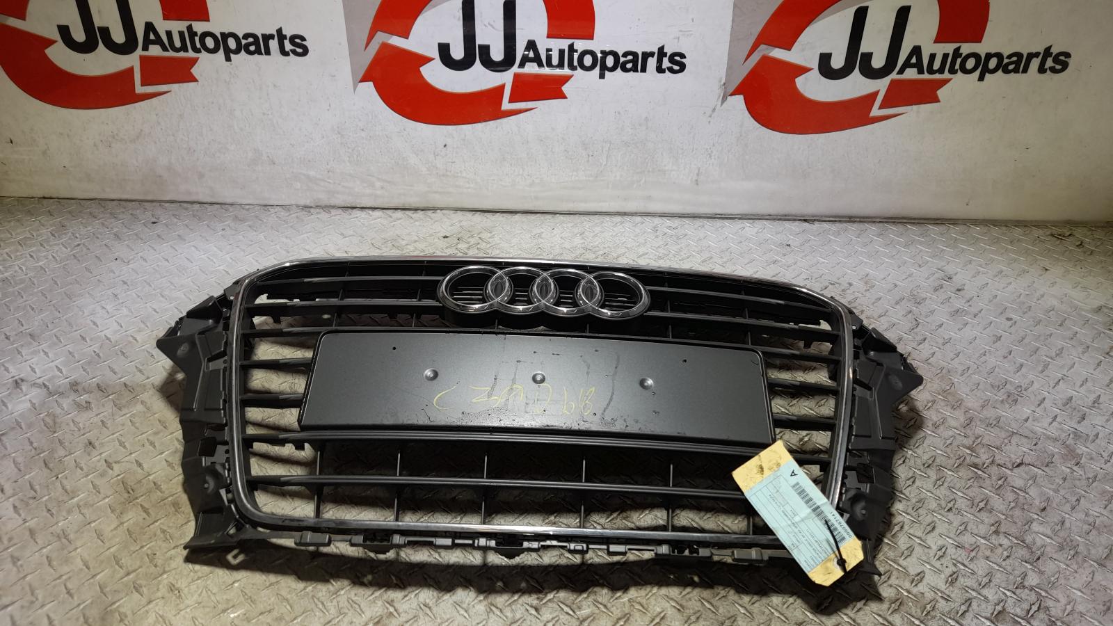 View Auto part Grille Audi A3 2014
