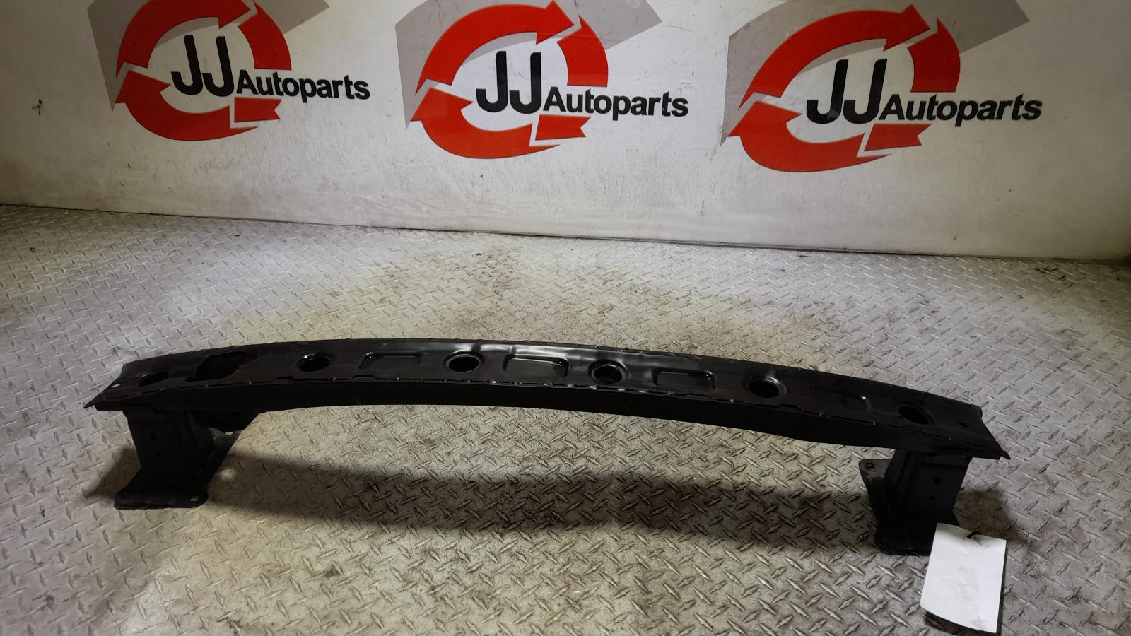 View Auto part R/Bar Bracket/Reinfo Audi A3 2014