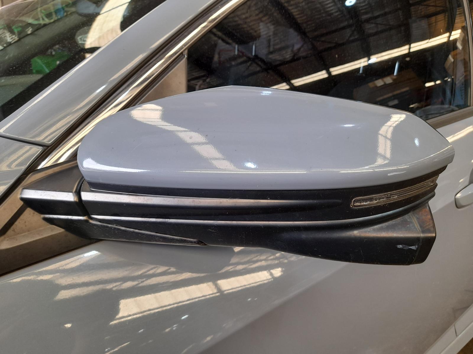 View Auto part Left Door Mirror Honda Civic 2018