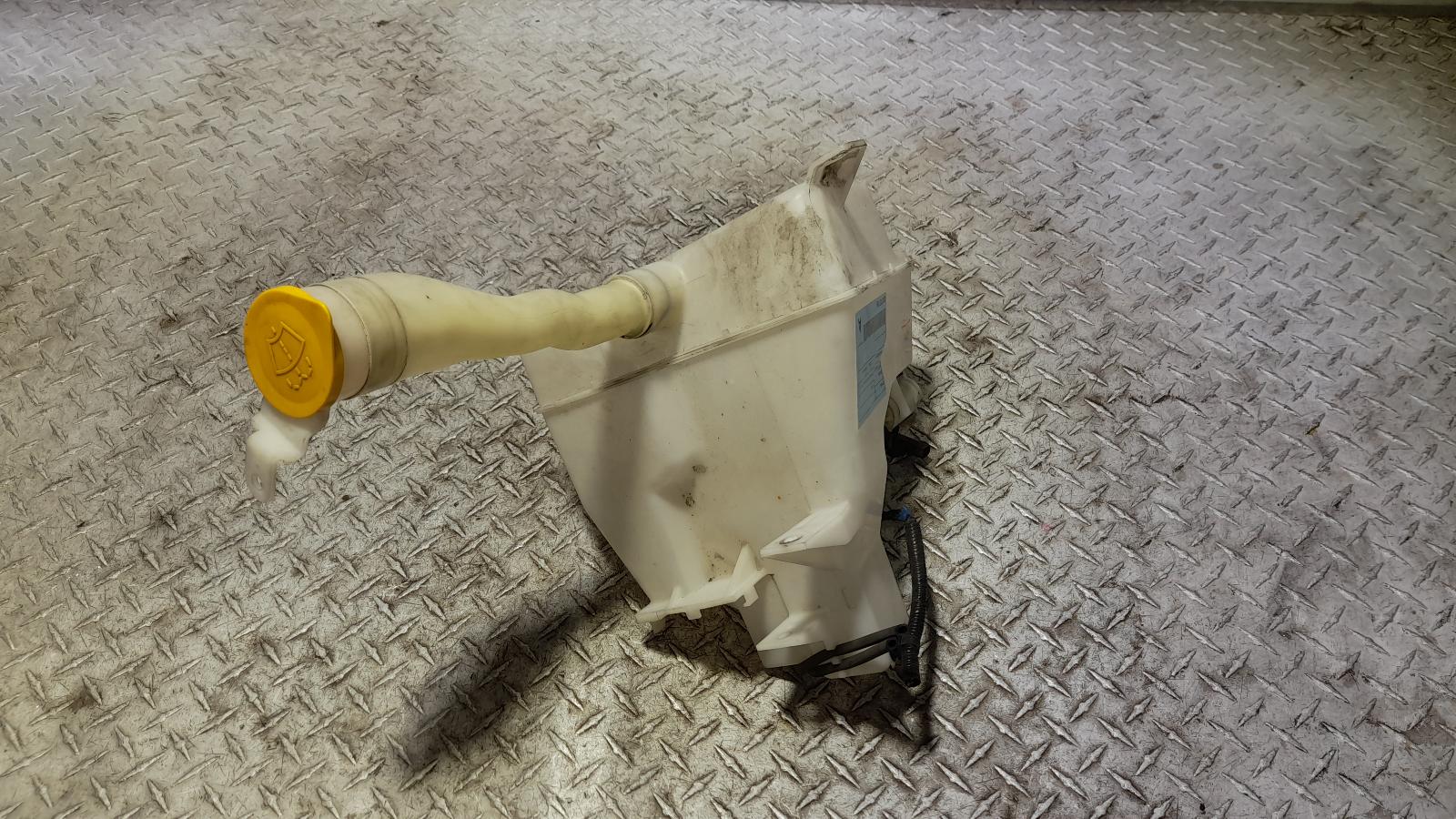 View Auto part Washer Bottle Subaru Xv 2013