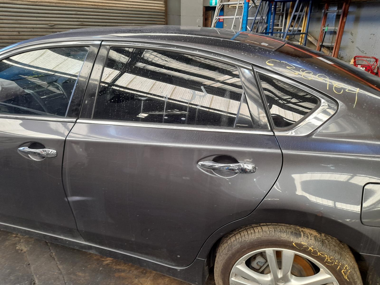View Auto part Left Rear Door/Sliding Nissan Altima 2014