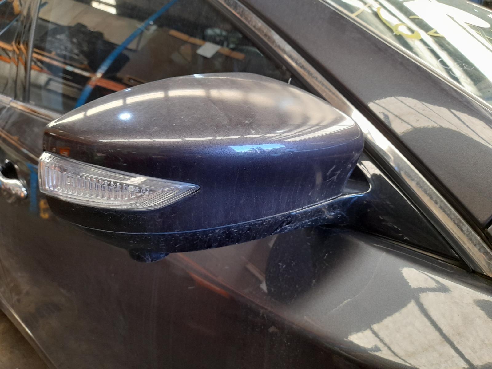 View Auto part Right Door Mirror Nissan Altima 2014