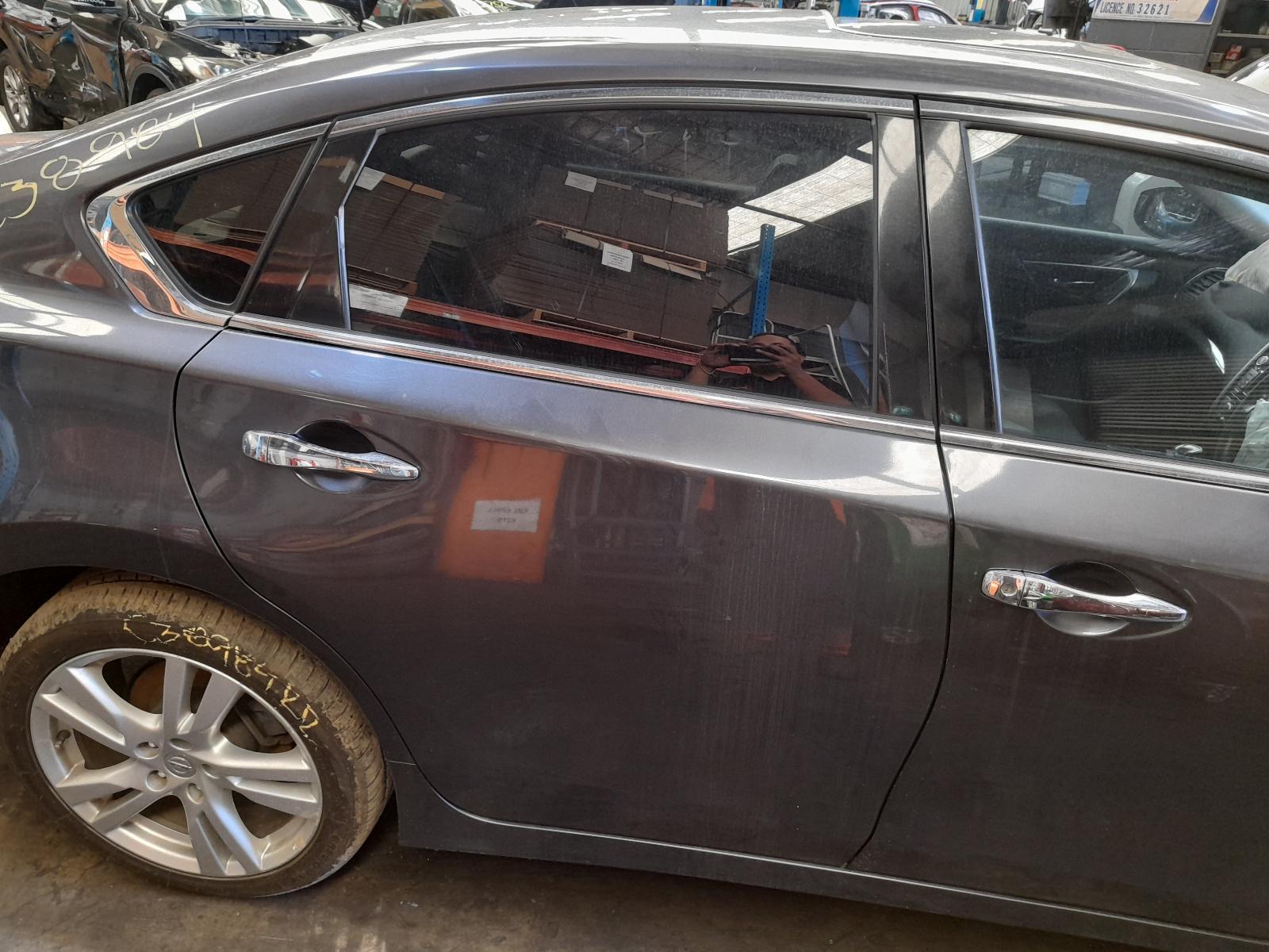 View Auto part Right Rear Door Sliding Nissan Altima 2014