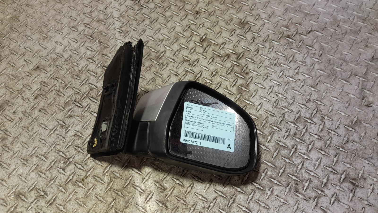 View Auto part Right Door Mirror Ford Focus 2013