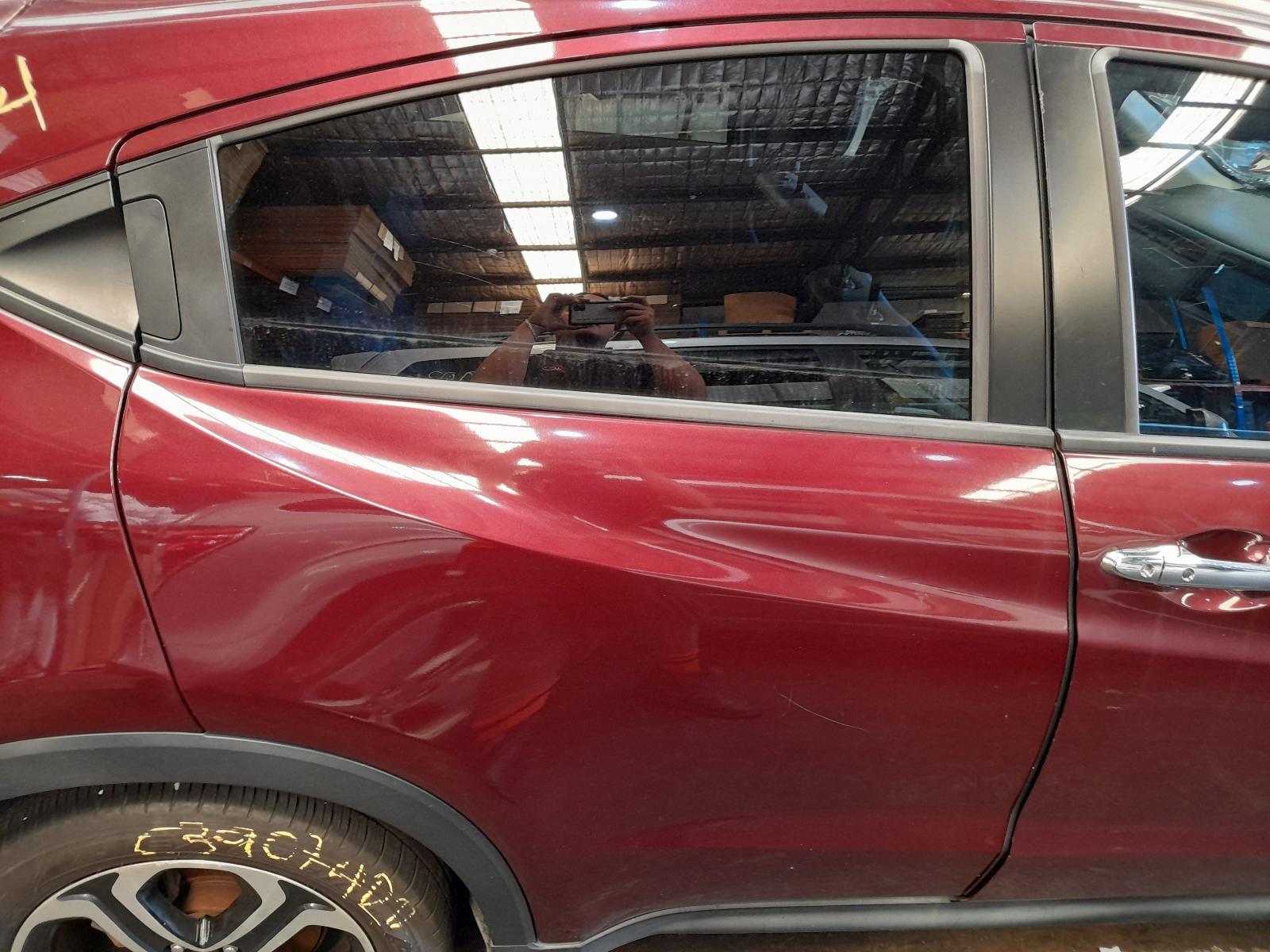 View Auto part Right Rear Wnd Reg/Motor Honda Hrv 2017