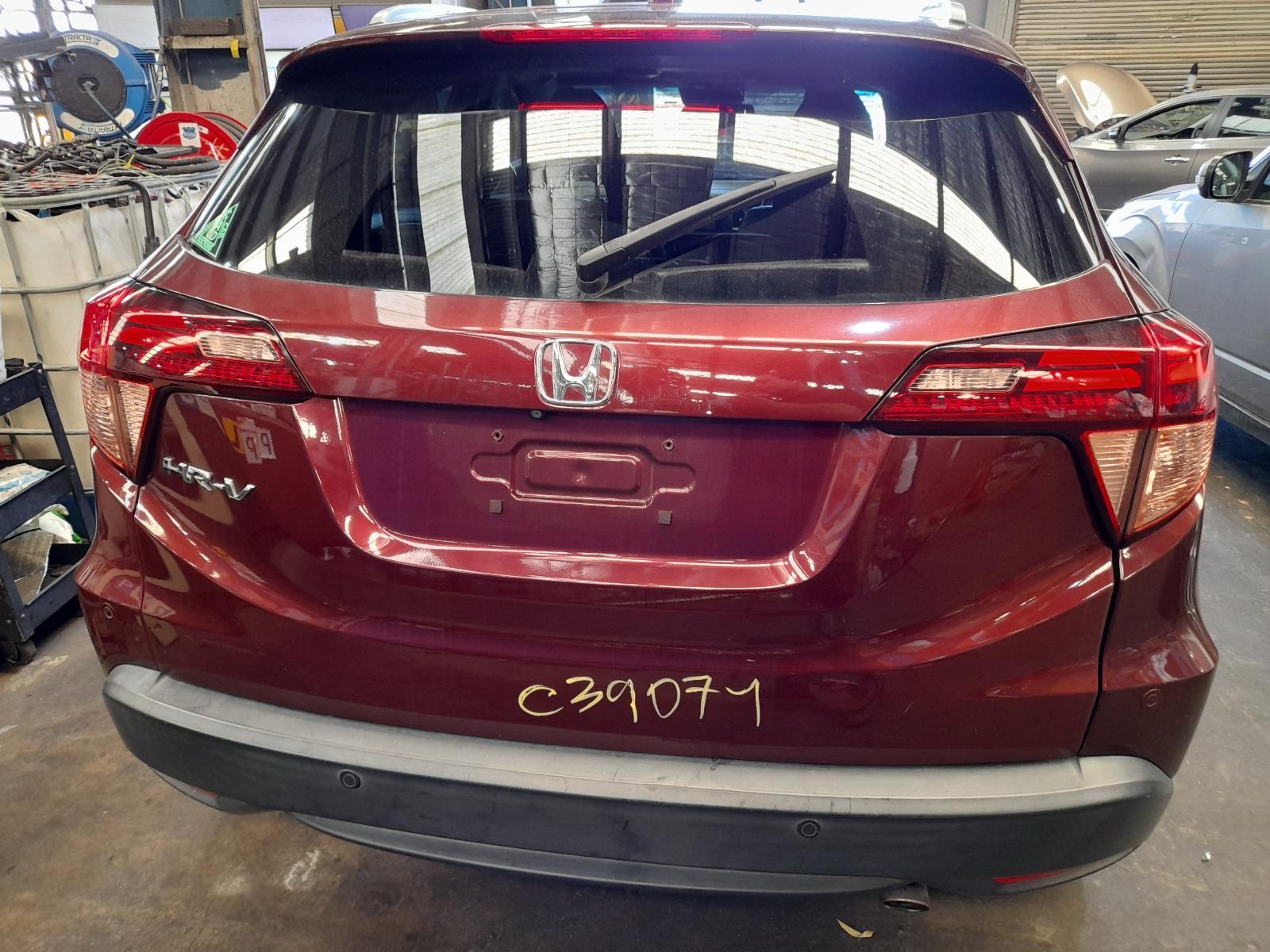 View Auto part Rear/Tailgate Glass Honda Hrv 2017