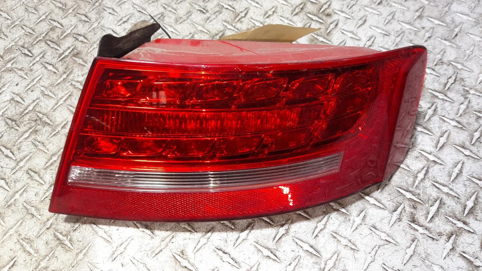 View Auto part Right Taillight Audi A5 2011