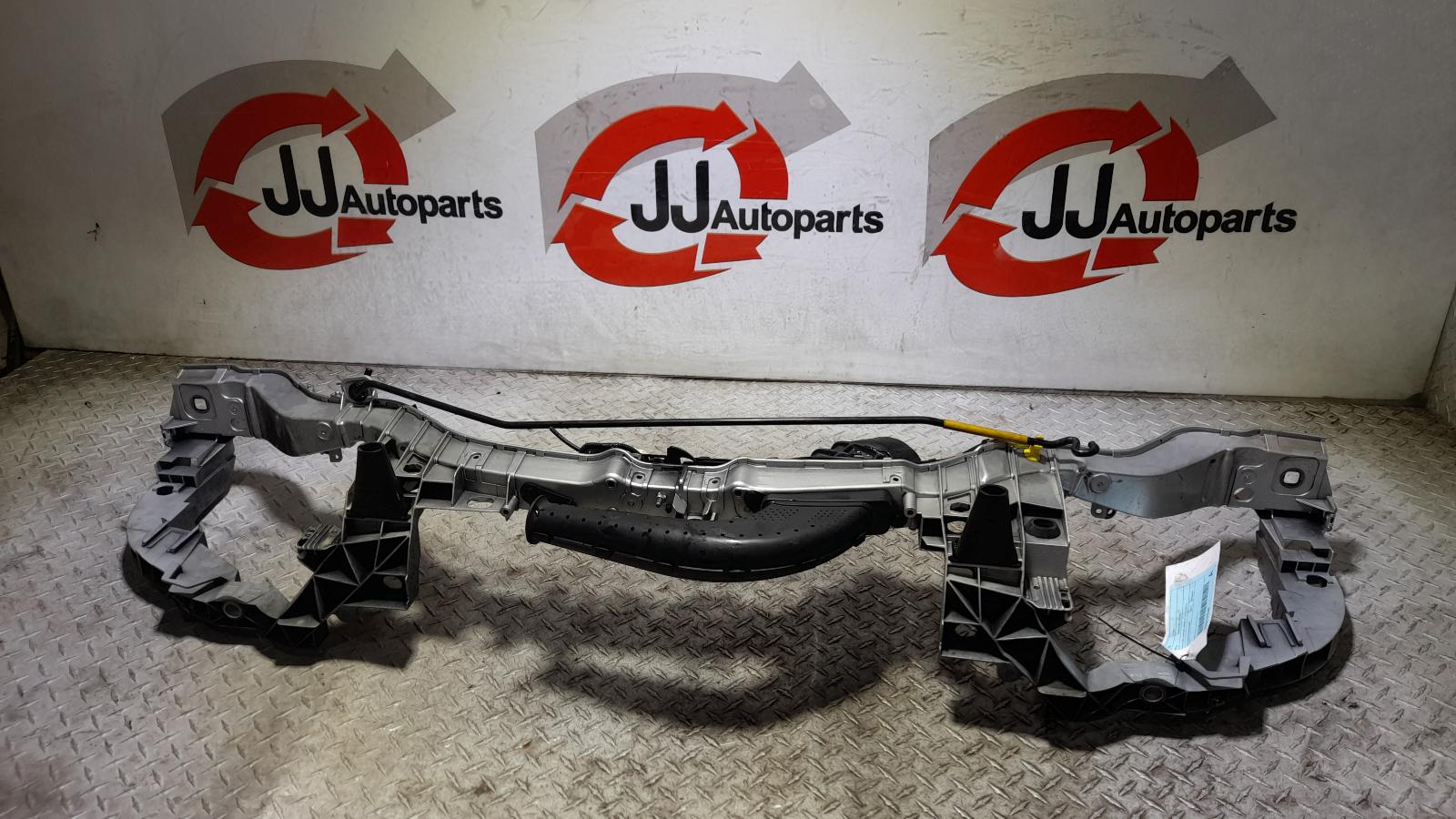 View Auto part Radiator Support Ford Kuga 2014