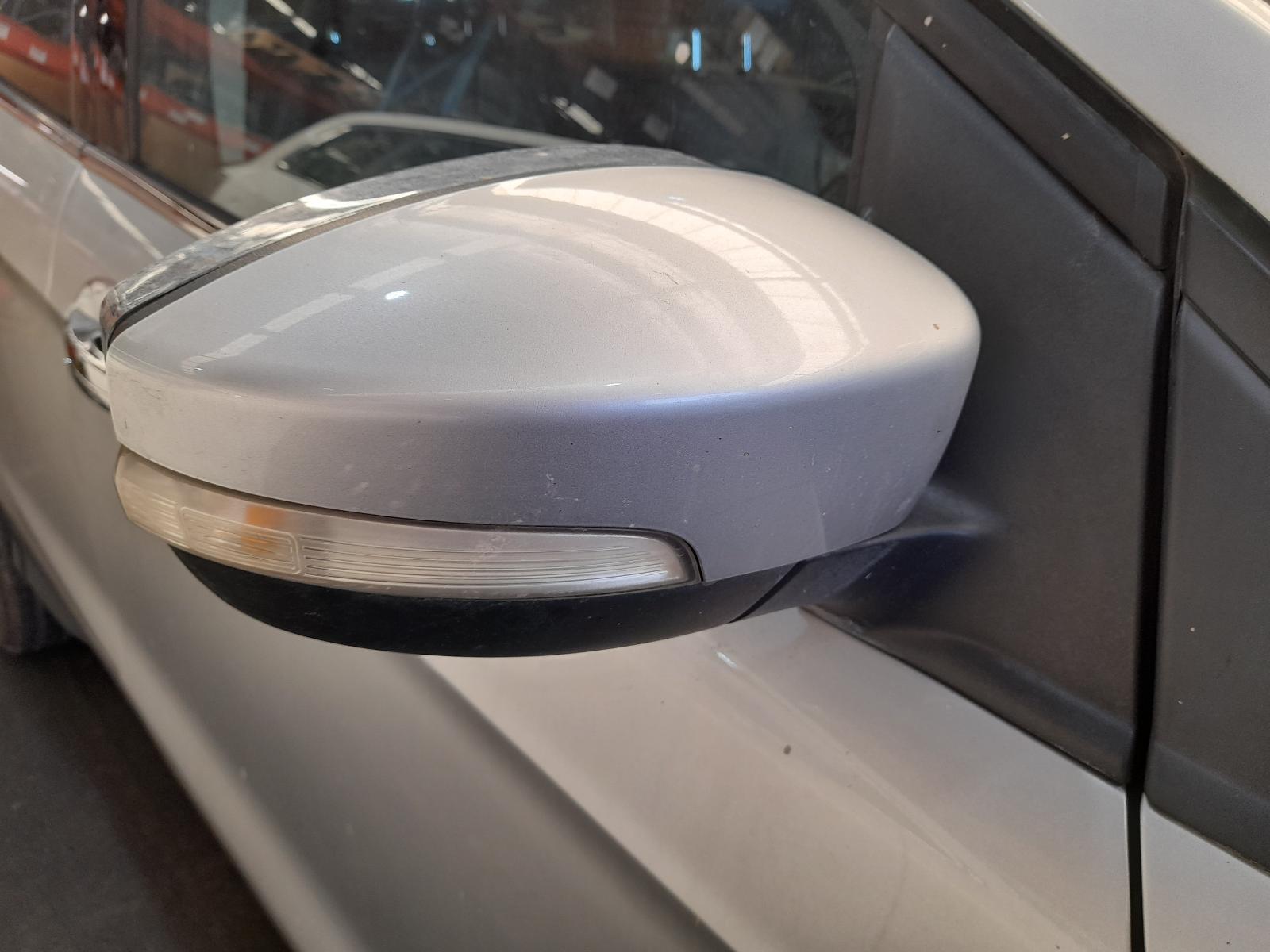 View Auto part Right Door Mirror Ford Kuga 2014
