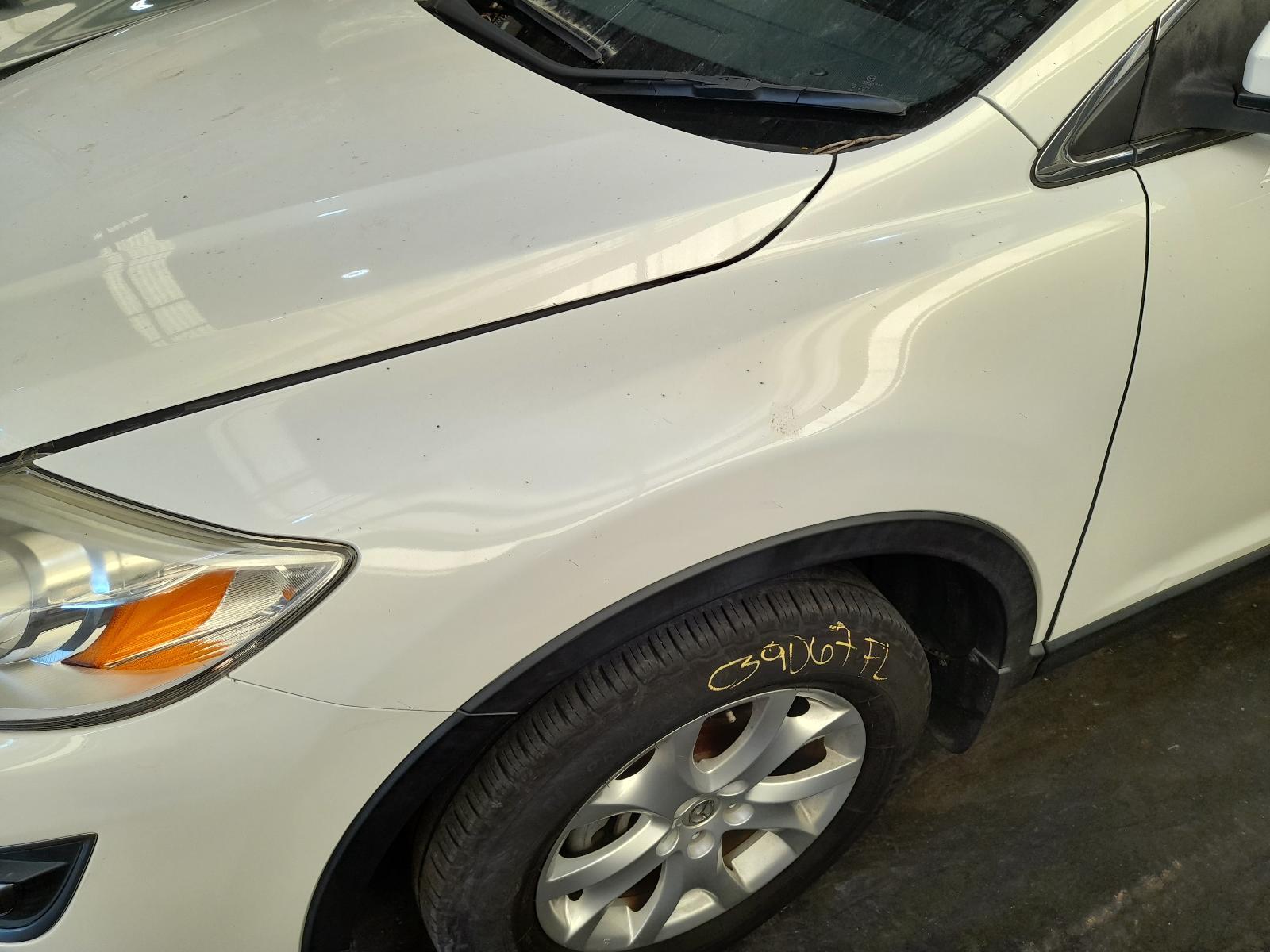 View Auto part Left Guard Mazda Cx9 2011