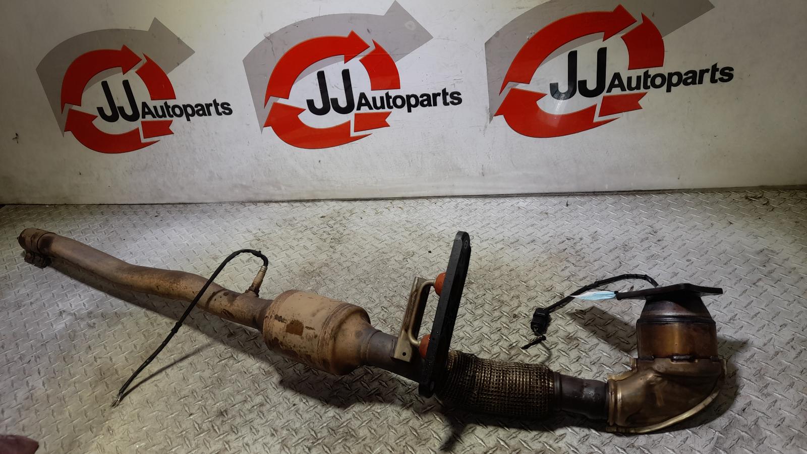 View Auto part Catalytic Converter Volkswagen Tiguan 2010