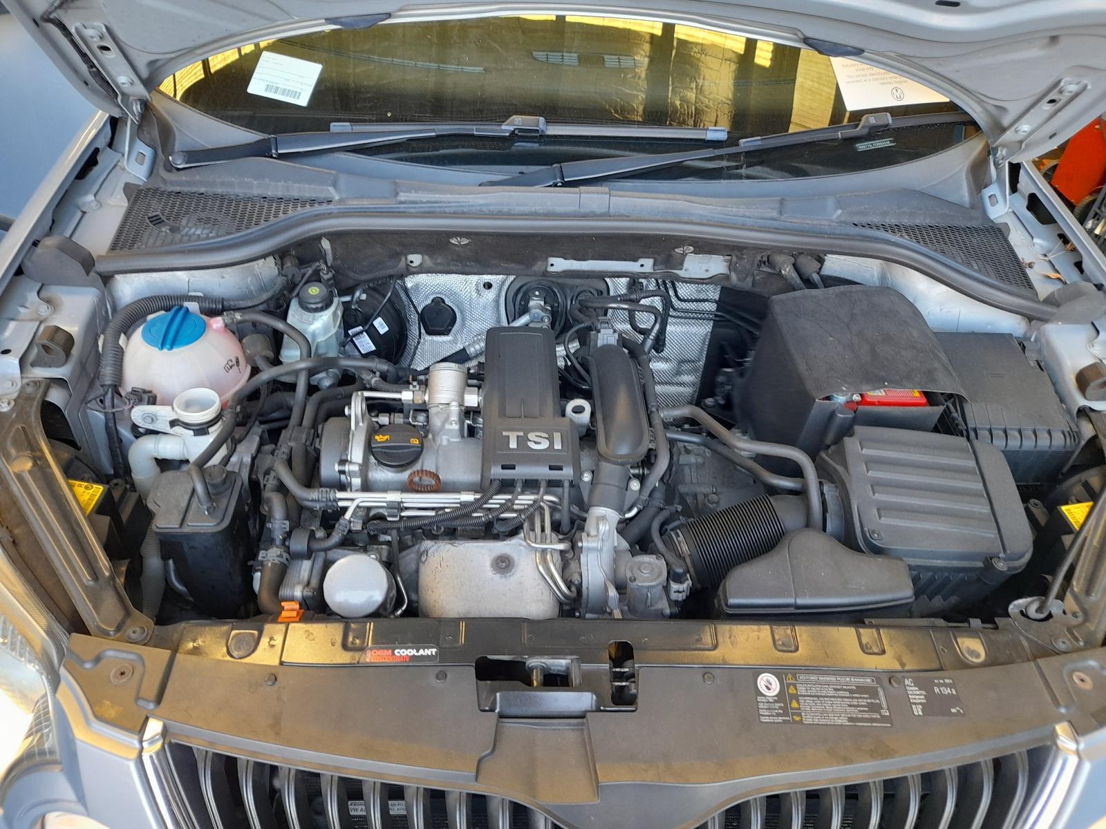 View Auto part Engine Skoda Yeti 2012