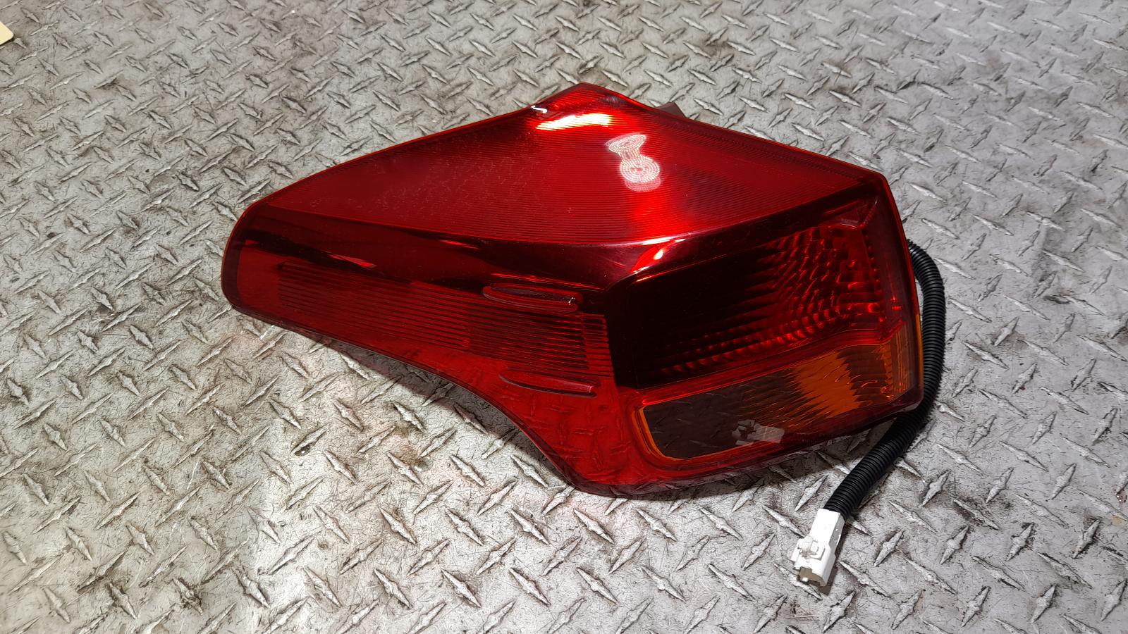 View Auto part Left Taillight Toyota Rav4 2015