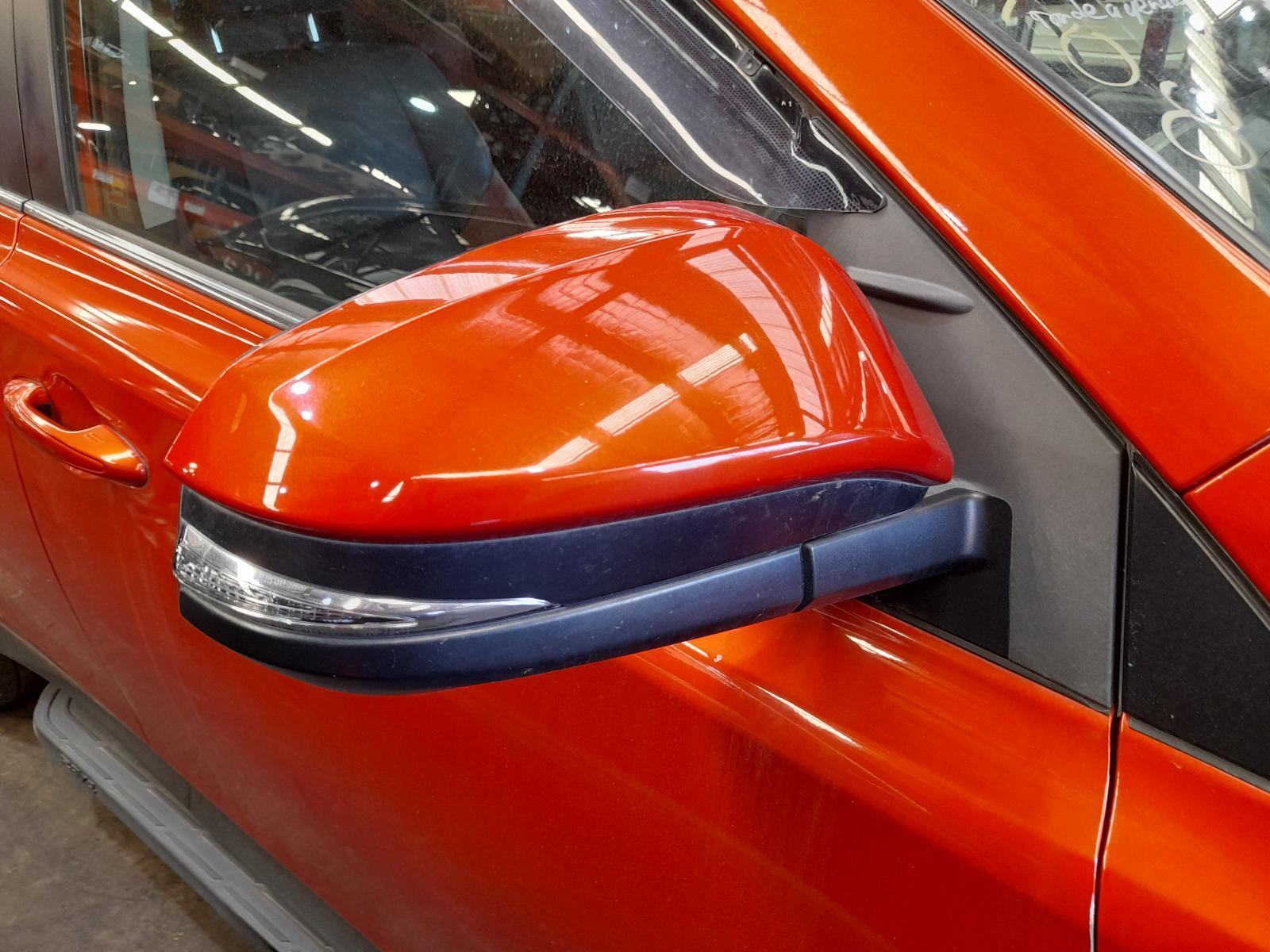 View Auto part Right Door Mirror Toyota Rav4 2015