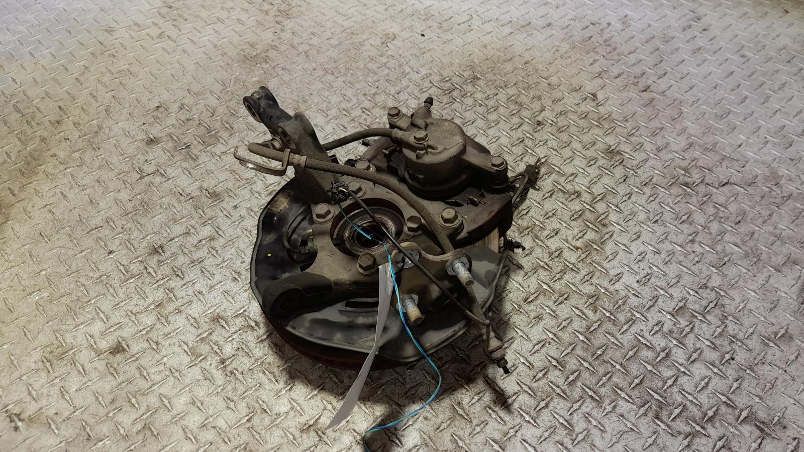 View Auto part Left Front Hub Assembly Toyota Rav4 2015