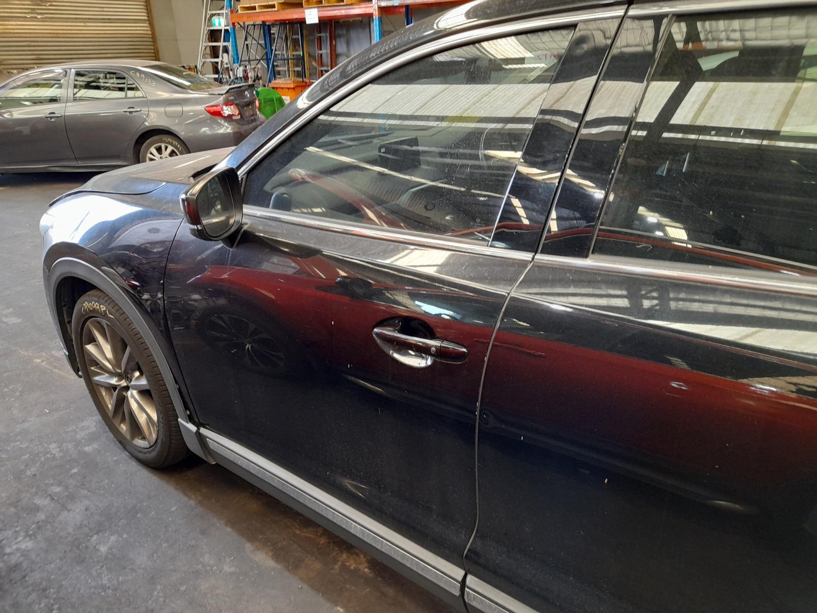View Auto part Left Front Door Window Mazda Cx9 2017