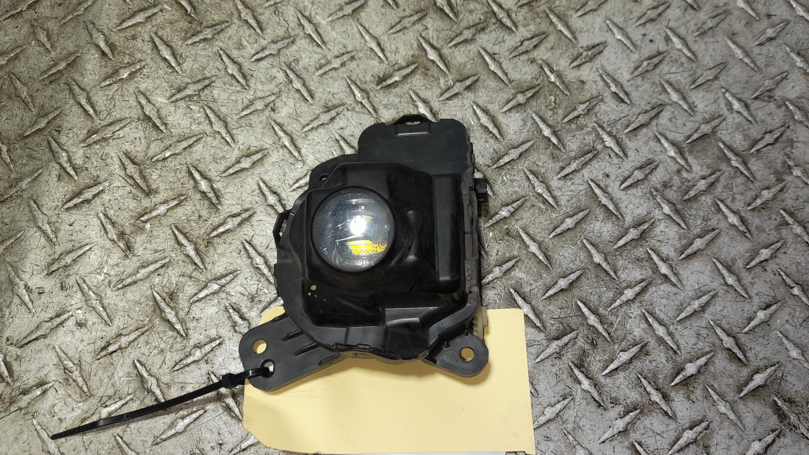 View Auto part Right Indicator/Fog/Side Mazda Cx9 2017