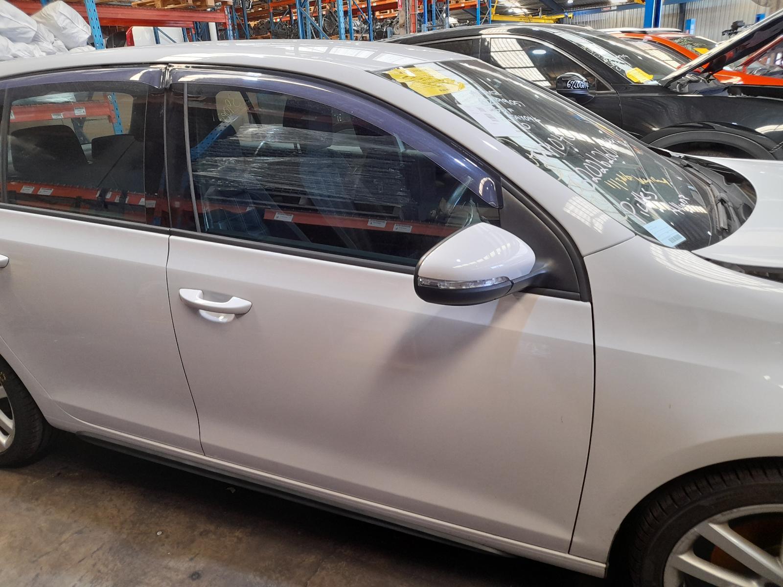 View Auto part Right Front Door Window Volkswagen Golf 2011