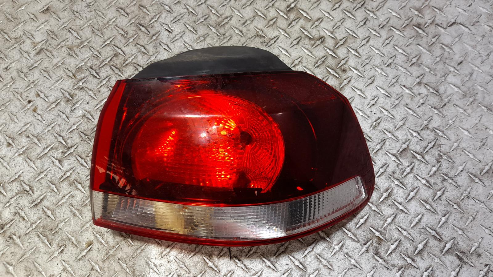 View Auto part Right Taillight Volkswagen Golf 2011