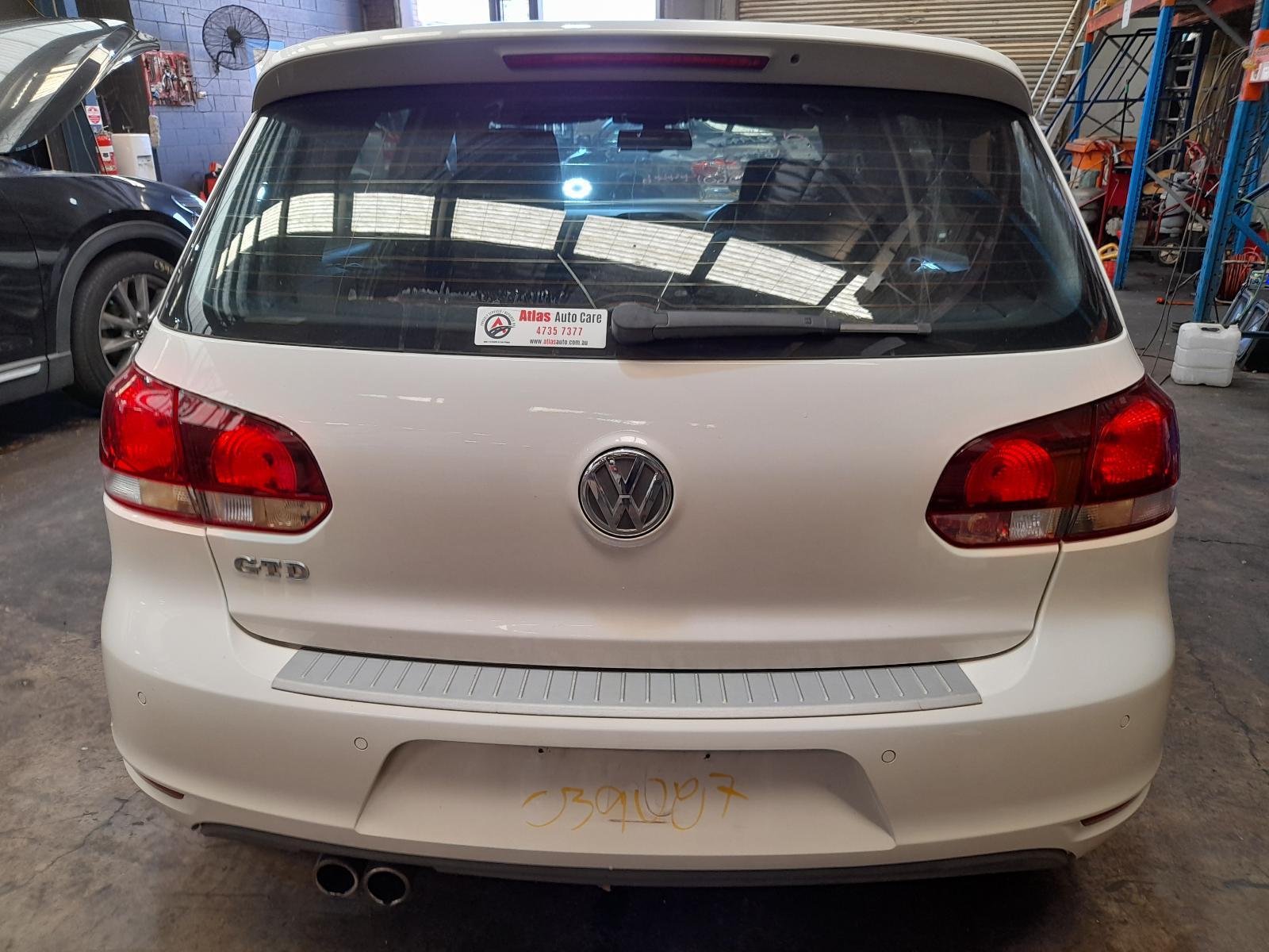 View Auto part Rear/Tailgate Glass Volkswagen Golf 2011