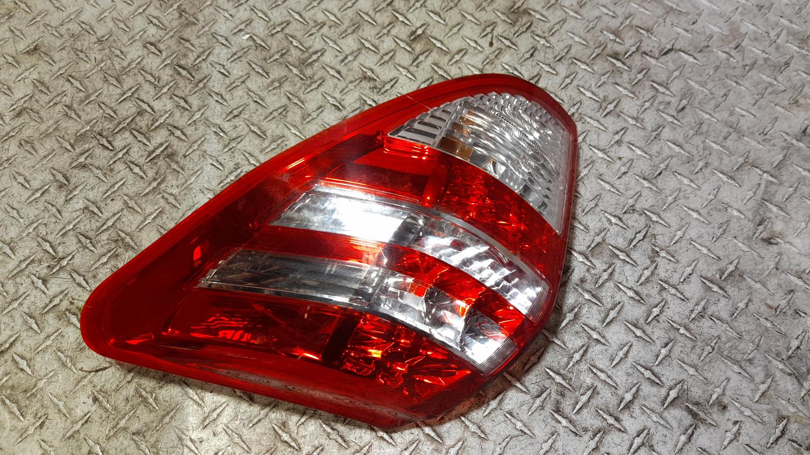 View Auto part Right Taillight Toyota Rav4 2012