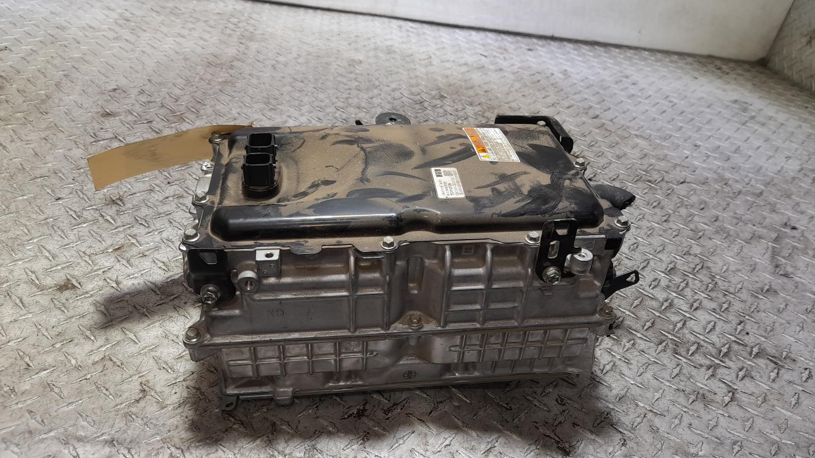 View Auto part Inverter Toyota Camry 2023