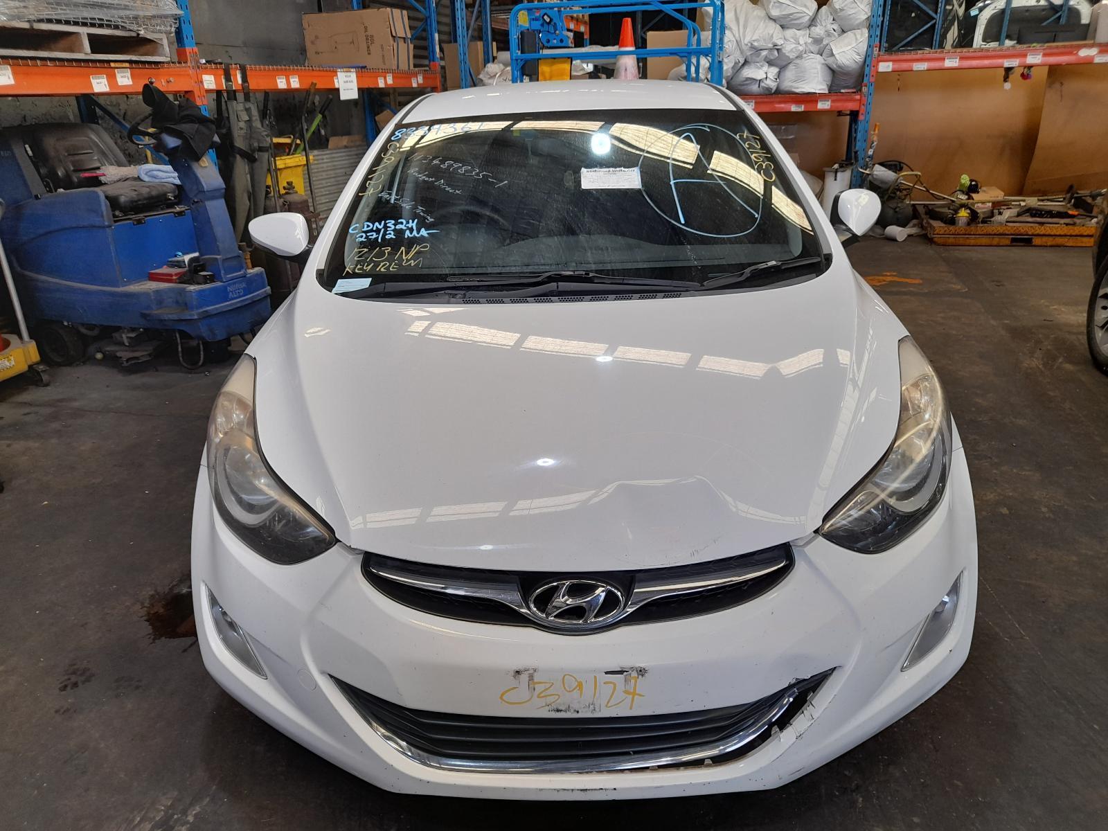 View Auto part Trans/Gearbox Hyundai Elantra 2011