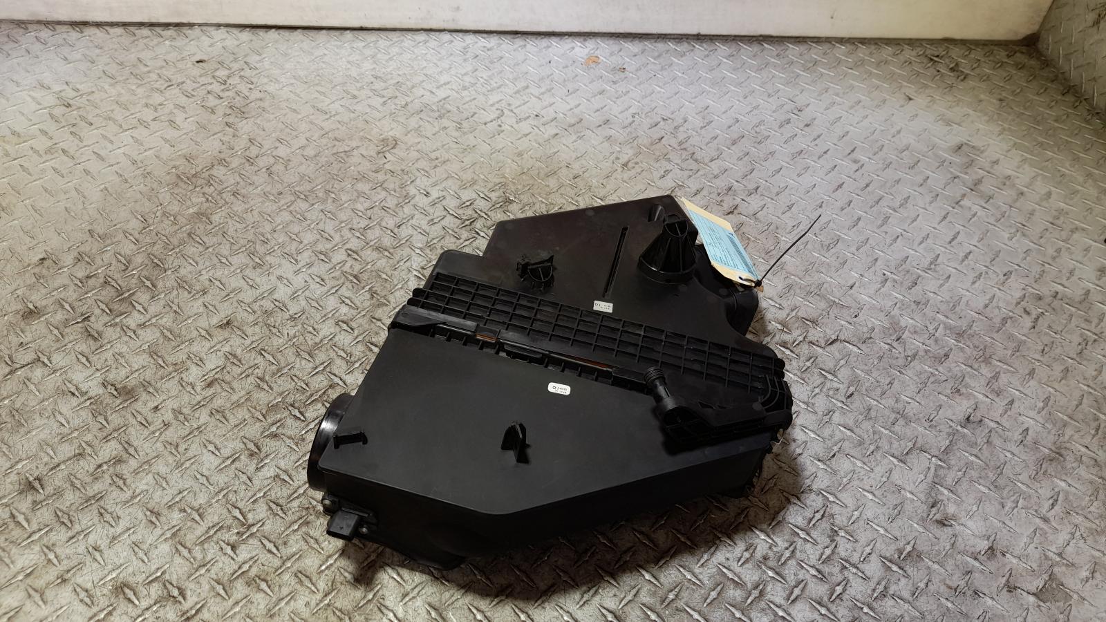 View Auto part Air Cleaner/Box Bmw X3 2015