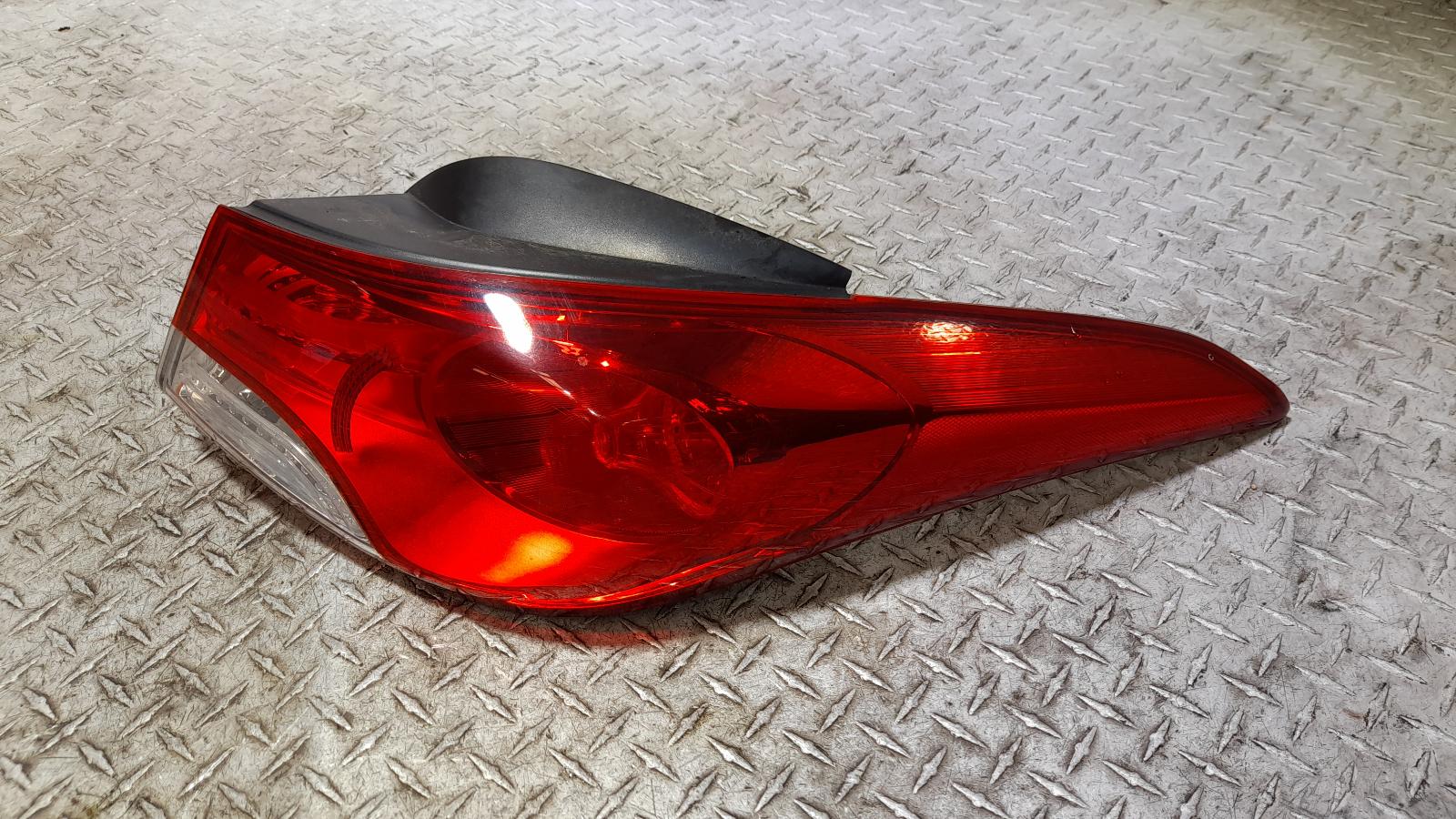 View Auto part Right Taillight Hyundai Elantra 2013