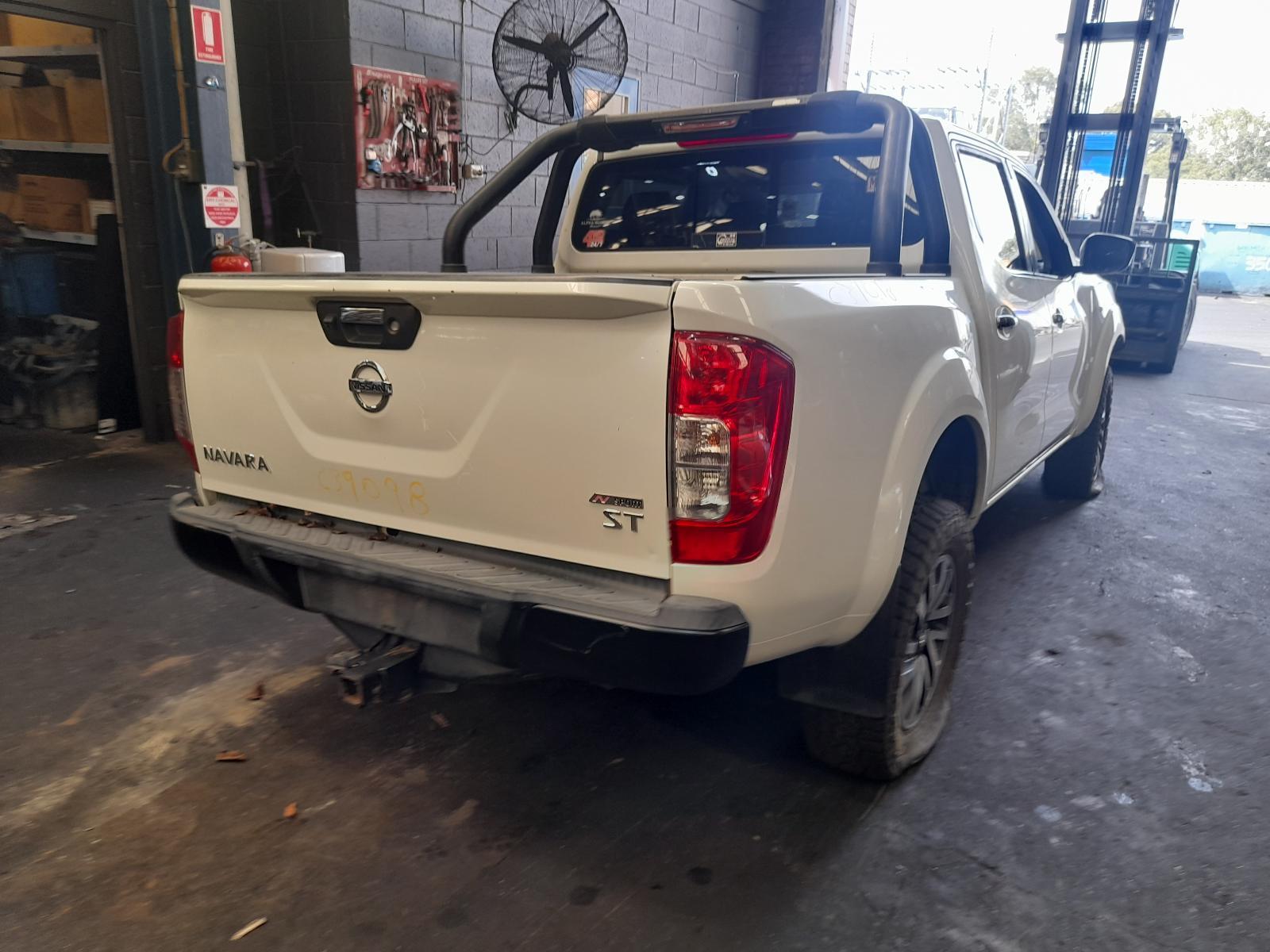 View Auto part Trans/Gearbox Nissan Navara 2017
