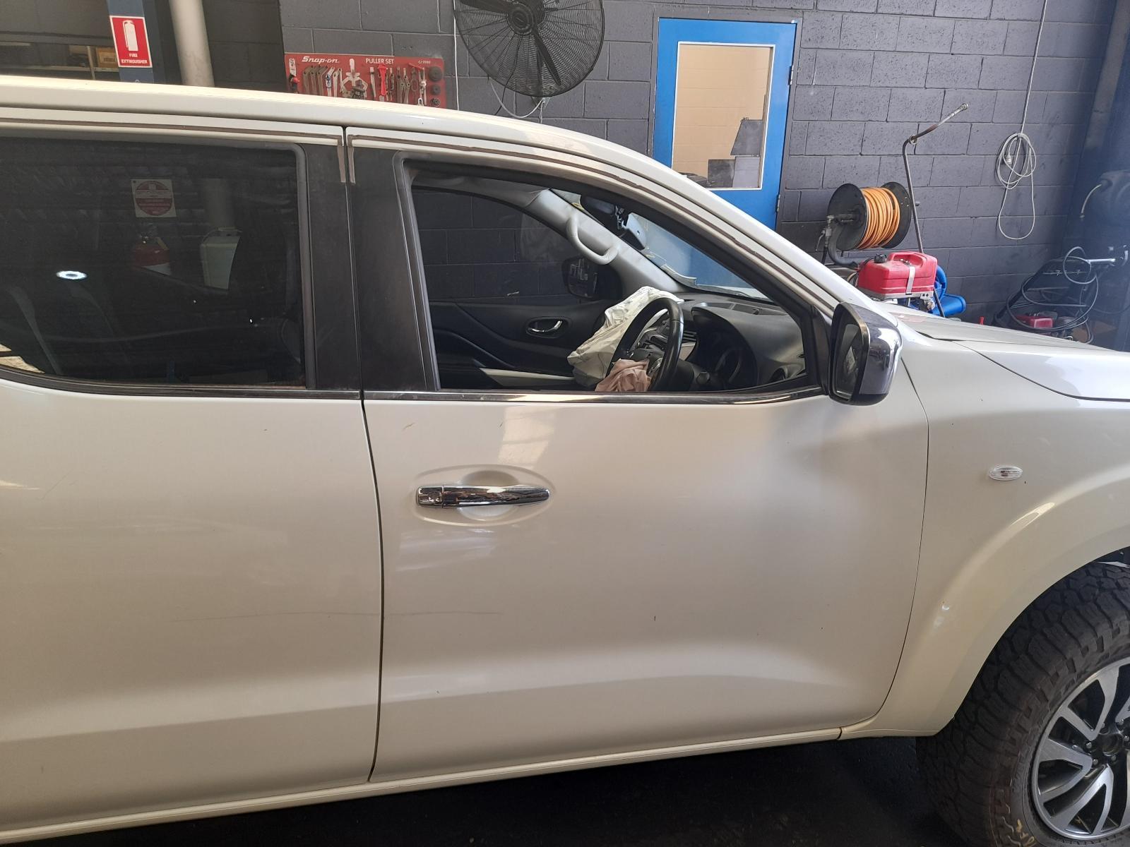 View Auto part Right Front Door Nissan Navara 2017