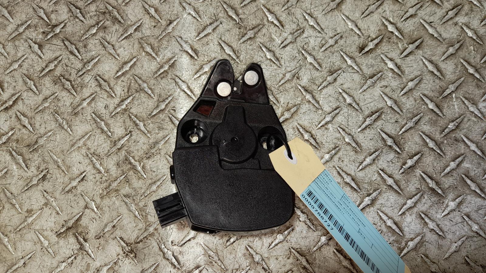 View Auto part Door/Boot/Gate Lock Honda City 2015