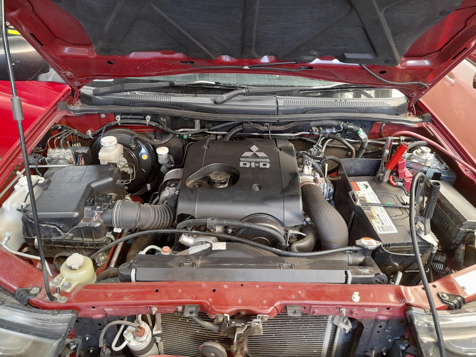 View Auto part Engine Mitsubishi Triton 2015