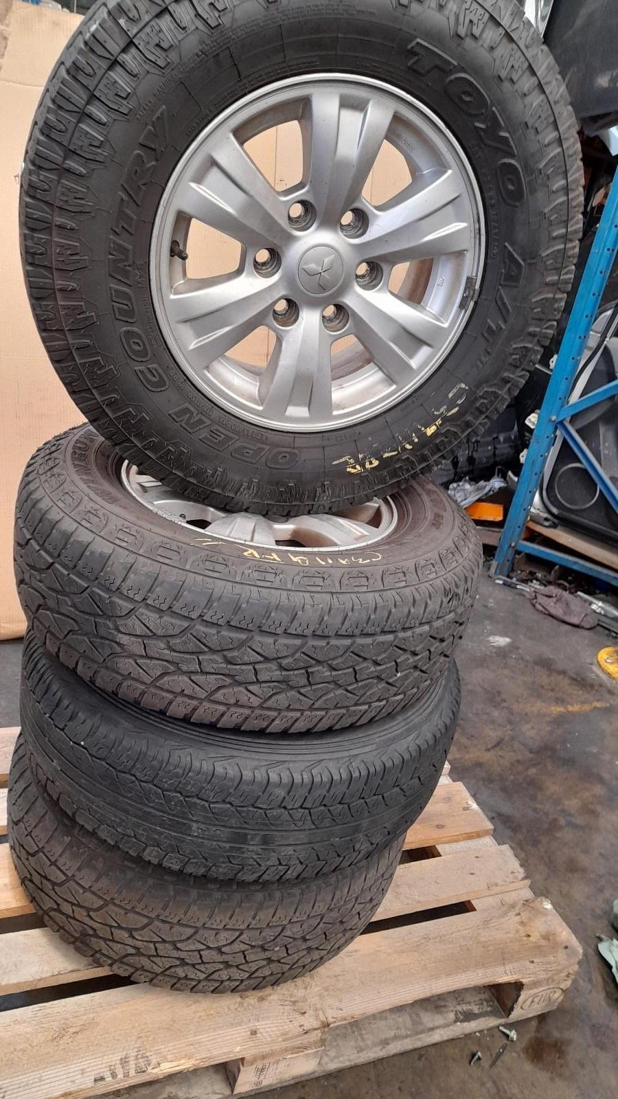 View Auto part Wheel Mag Mitsubishi Triton 2015