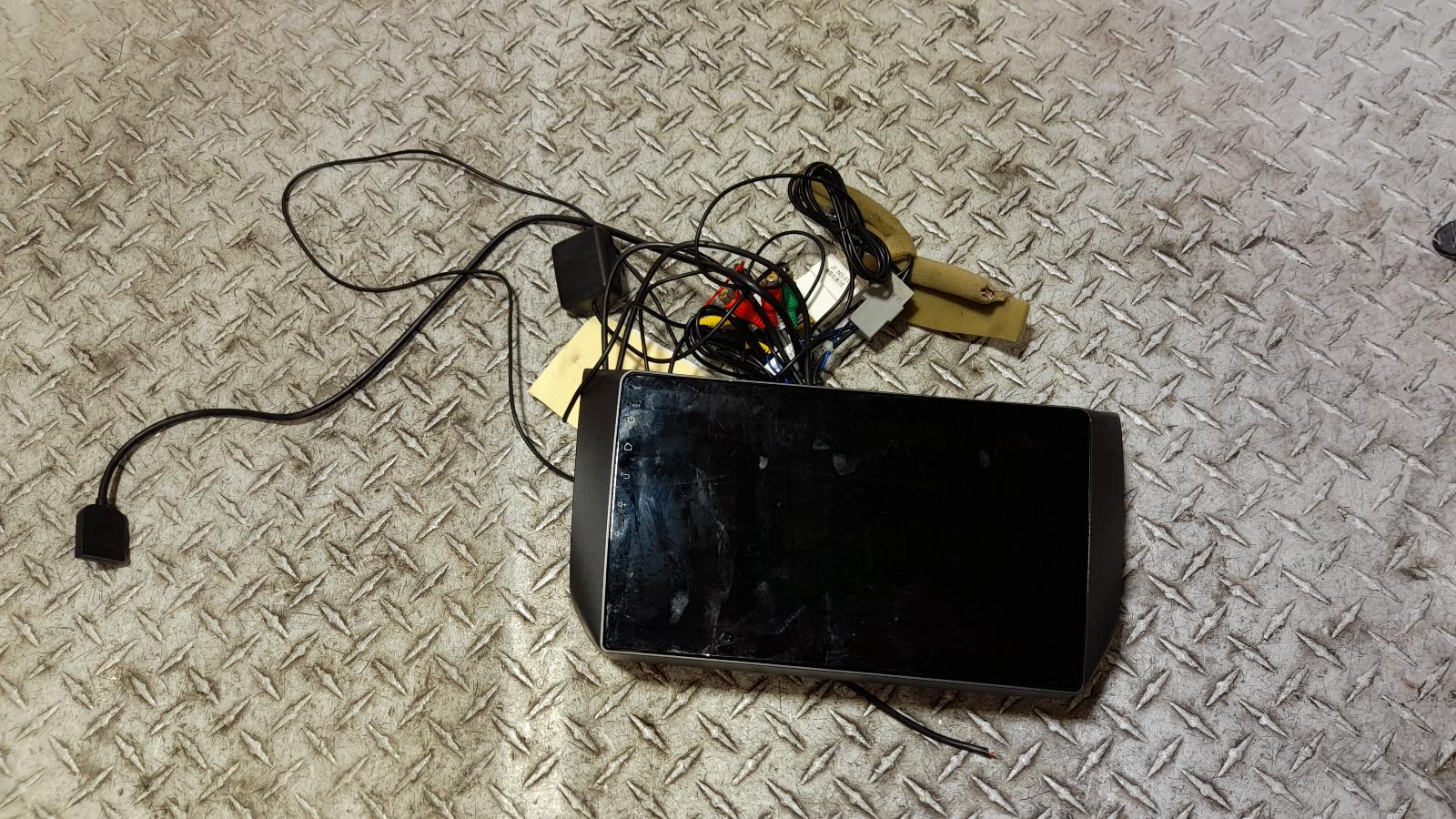 View Auto part Radio/Cd/Dvd/Sat/Tv Nissan Pulsar 2014